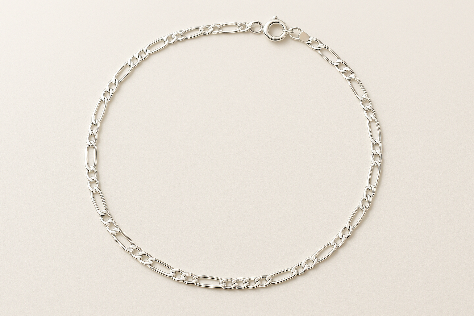 4. Liry's Jewelry 925 sterling silver Figaro chain